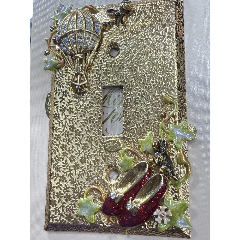 Kirks Folly Outlet Cover‎ The Wizard of Oz Remember the Magic RARE Home Decor